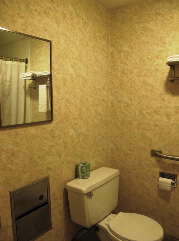 Garden City Boise Inn الغرفة الصورة